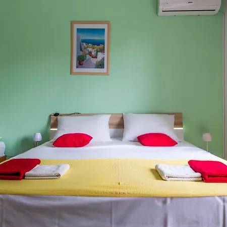 ゲストハウス Claudia