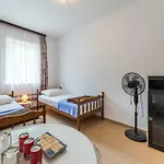 Gasthuis Claudia 3*
