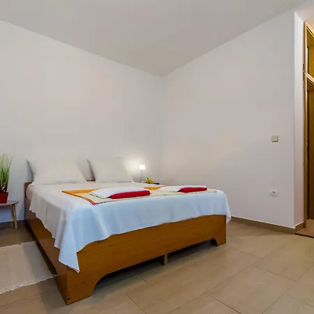 Claudia Guest house 3*