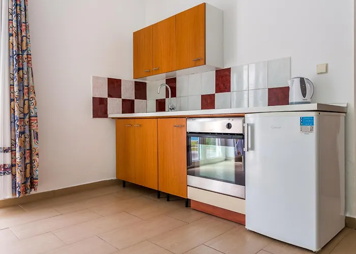 Claudia Guest house Smrika