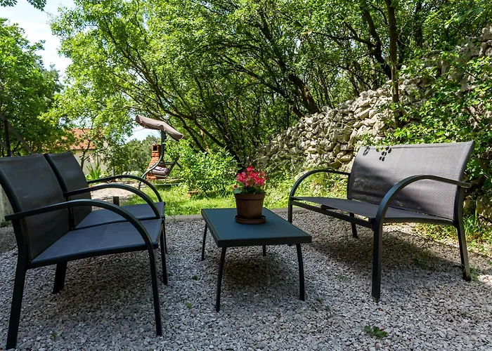 Guest house Claudia 3*